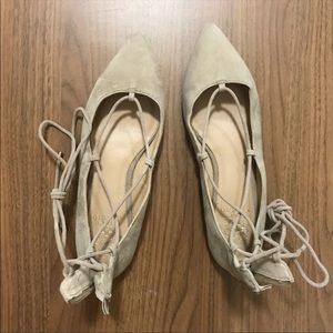 Tan Vince Camuto flats. EUC